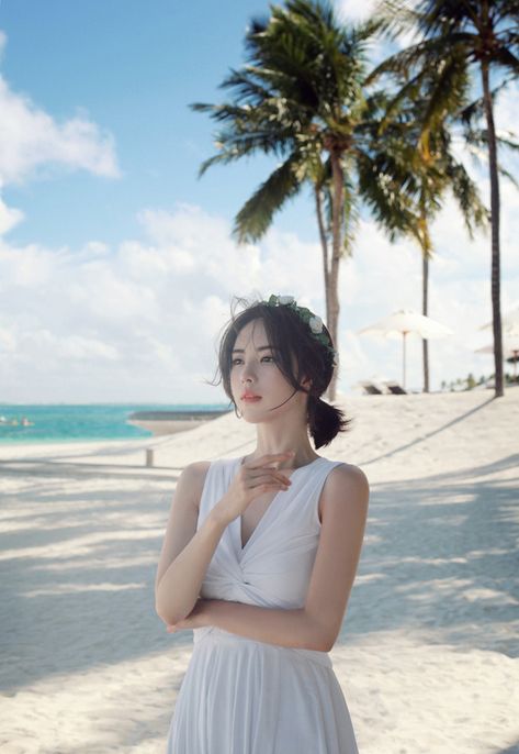 厨房征服翘臀美妇